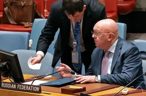 Рада Безпеки ООН не ухвалила резолюцію росії щодо біолабораторій США в Україні