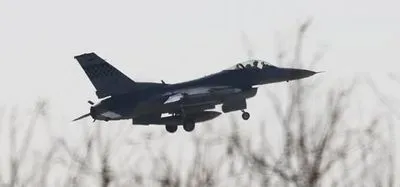 Парламент Болгарии одобрил покупку американских истребителей F-16