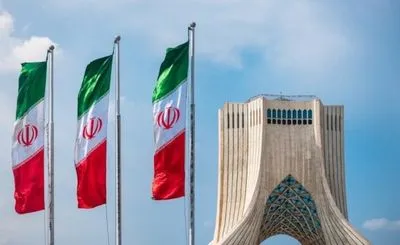 "Попытка сохранить лицо при плохой игре" - политолог о заявлении Ирана о поставках дронов россии
