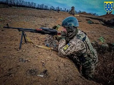 Українська авіація за добу 4 рази вдарила по позиціях ворога, уражено 2 позиції засобів ППО