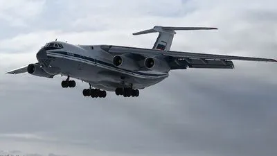 В беларусь прилетели четыре российских самолета Ил-76