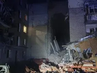 Россияне попали в многоэтажку в Николаеве: два человека погибли, еще двое — пострадали