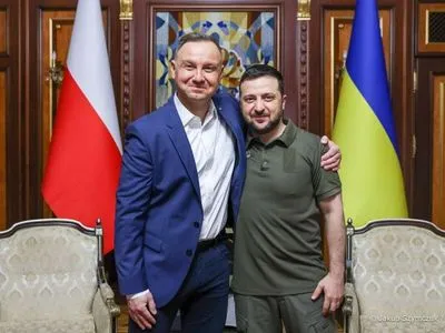 Зеленский и Дуда обсудили российские обстрелы в Польше