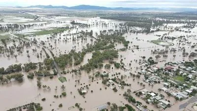 Австралия: Новый Южный Уэльс эвакуирует сотни людей из-за крупнейшего в истории штата наводнения