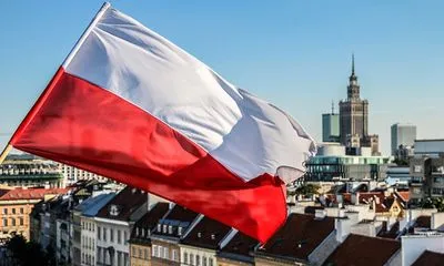 Польша не испытывает никакой нагрузки из-за обслуживания украинских граждан: детали