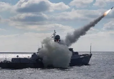 россия держит в Черном море ракетоносители около 20 "Калибров"
