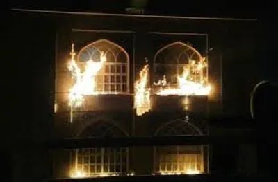 Протестувальники в Ірані підпалили будинок предків аятоли Хомейні
