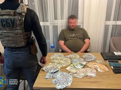 В Украине разоблачили преступную группировку, которая предлагала "уклонистам" выехать в рф