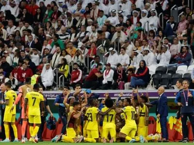 Эквадор победил Катар в стартовом матче ЧМ-2022