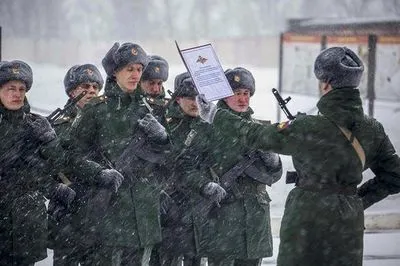 У росії схвалено закон про визнання добровольців ветеранами війни