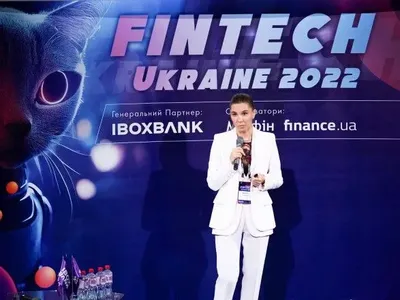 В IBOX BANK рассказали, где в Польше можно пополнить украинские банковские карты