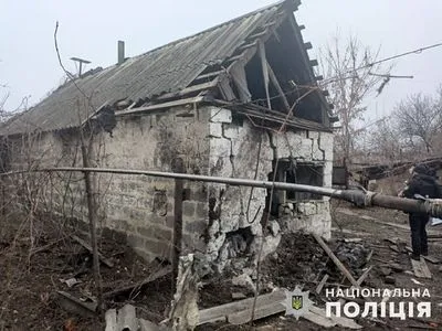 Вночі окупанти знову обстріляли Донеччину: є поранені та руйнування