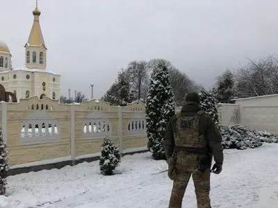 У межах протидії російським спецслужбам: СБУ прийшла з обшуками у Корецький монастир