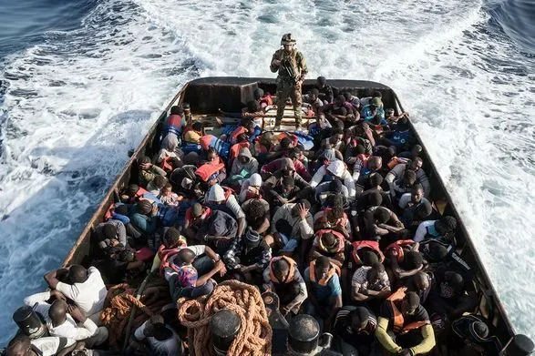 ЕС представил новый план действий по сдерживанию нелегальной миграции через центрально-средиземноморский маршрут