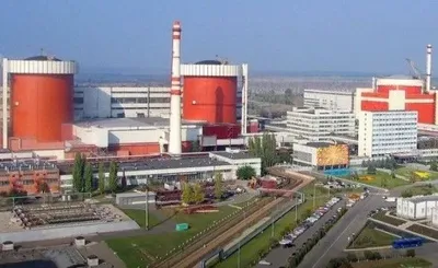 На Южноукраинской АЭС подтвердили аварийное отключение энергоблоков от сети