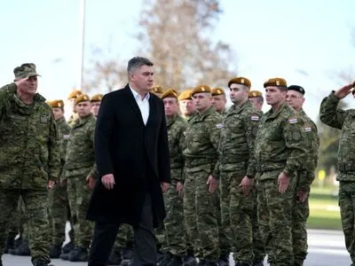 Президент Хорватії блокує участь країни у військовій тренувальній місії ЄС для України