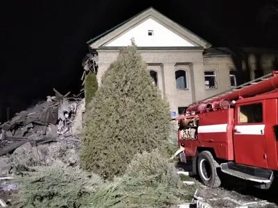 Ночной обстрел Запорожской области: из-под завалов достали врача и роженицу