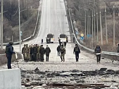 Освобождение из плена 50 военных: СБУ показала видео