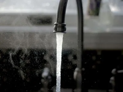 Как пользоваться водой после длительных отключений: киевлянам дали советы