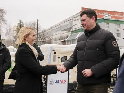 Американське агентство USAID надає Україні 80 генераторів