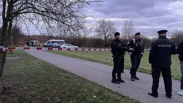 В Праге нашли три трупа. Полиция подозревает убийство и самоубийство