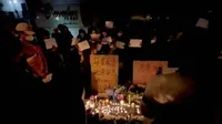 Масові антиурядові протести проти заходів COVID-19 сколихнули Шанхай та Пекін