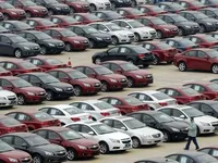 Импорт легковых автомобилей в Украину за год сократился в 3,6 раза