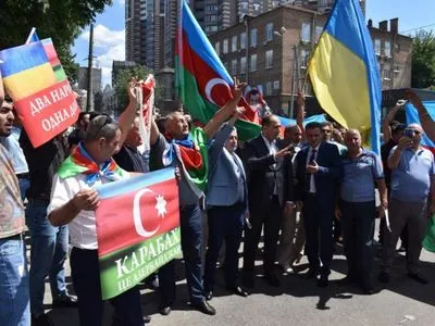 Баку: жертва чи агресор? Навіщо європейські політики підміняють поняття в Карабаху і як це шкодить Україні