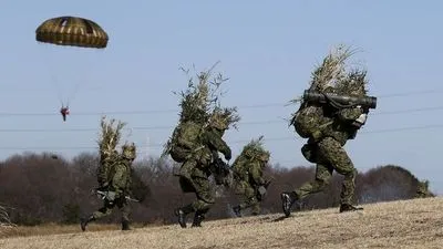 "З кожного по 270 доларів": наступного року на оборону білорусі витратять рекордну суму