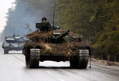 НАТО планує інвестувати у зброю радянської доби, яку використовує Україна – Блінкен