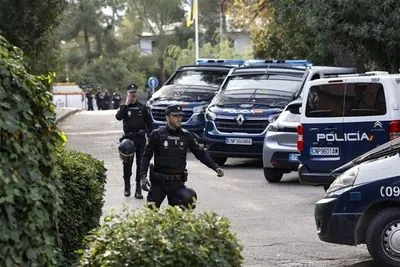 Еще два украинских посольства получили угрозы в день инцидента в Испании – МИД