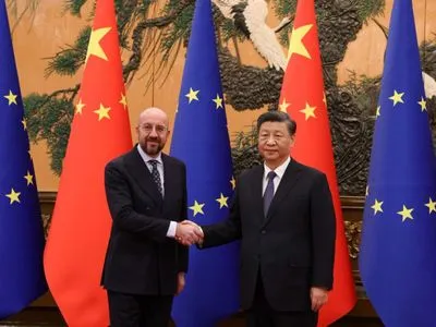 Китай предостерег от эскалации и расширения войны: Си Цзиньпин снова призвал к переговорам на встрече с Мишелем