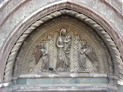 Во время реставрации церкви во Флоренции обнаружили оригинальную полихромную краску