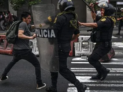 В Перу начались протесты против нового президента
