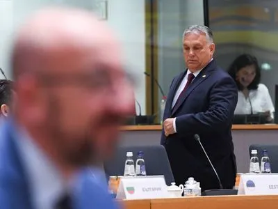 ЄС вирішив дати гроші Угорщині заради зняття вето з 18 млрд євро для України - Politico