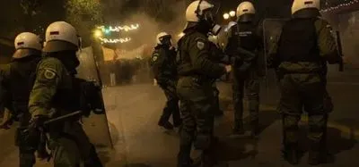 Тисячі жителів Греції протестують проти смерті циганського підлітка, застреленого поліцією