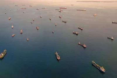 Турция разблокировала пробку из нефтяных танкеров в своих водах