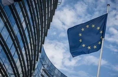 "Белый дым" от Евросовета: в ЕС утвердили пакет на 18 млрд евро помощи Украине