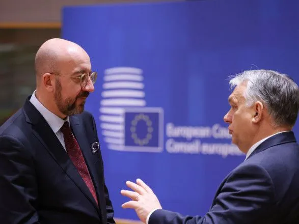 Саміт ЄС: голова Євроради каже, не лише Угорщина занепокоєна через пакет санкцій