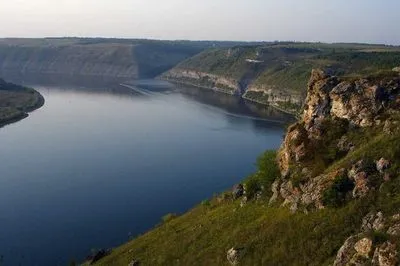 Украинцев предупреждают о возможном повышении уровня воды в реке Днестр