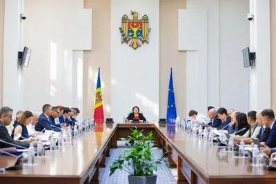 Для защиты от дезинформации: в Молдове приостанавливают вещание шести телеканалов
