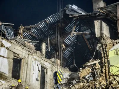 В Кривом Роге спасатели достали из-под завалов разрушенного дома тело 1,5-летнего мальчика