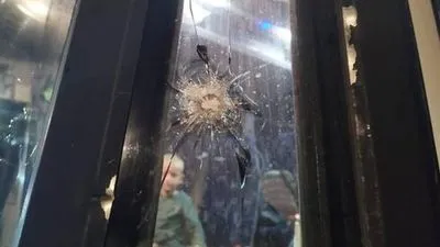 В Израили неизвестные обстреляли автобус, в котором ехали дети и депутат кнессета
