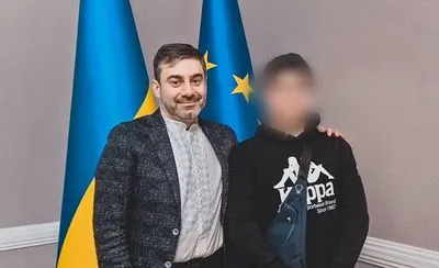 В Украину удалось вернуть ребенка, усыновленного в российской семье