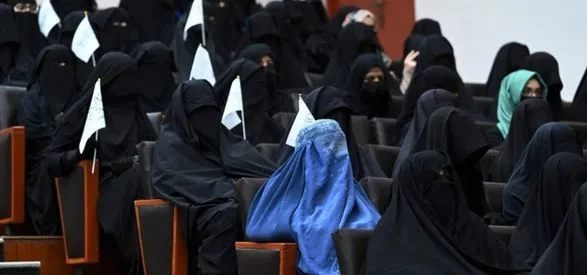 Талибы запретили женщинам получать высшее образование в Афганистане