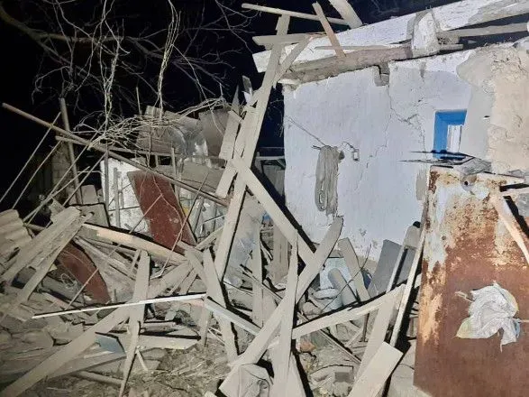 Рашисти вночі 20 разів обстріляли Нікопольщину: пошкоджені газопроводи та лінії електропередач