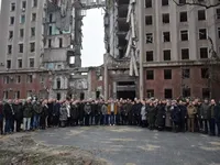Кулеба и украинские дипломаты совершили рабочий визит в Николаев