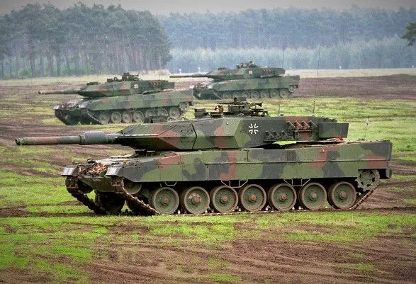У парламенті Фінляндії закликають уряд першими в Європі почати постачання Україні танків Leopard 2