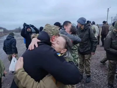 Новий великий обмін: Україна повернула додому 140 захисників та захисниць