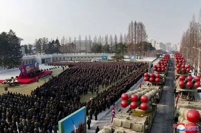 Ким Чен Ын пообещал создать новую межконтинентальную баллистическую ракету и больше ядерного арсенала